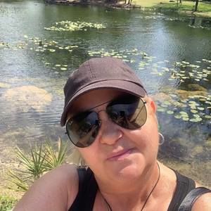 Meet your Posher, Elida